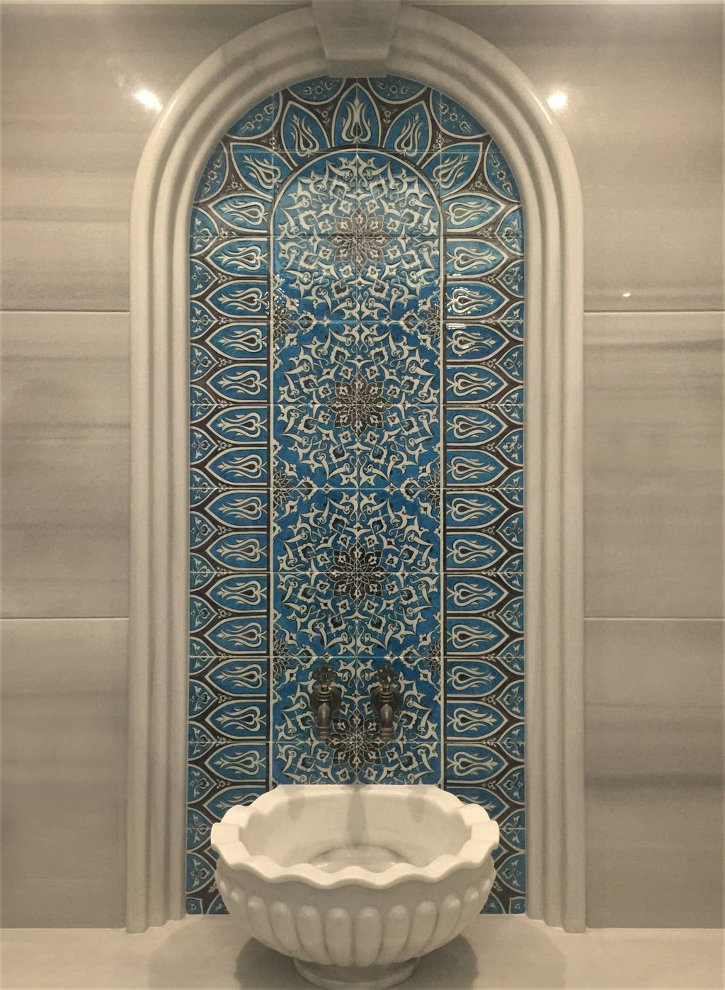 Bella Vie Doğal Taş Hamam Kurnası – El Yapımı Lüks Türk Hamamı & Spa Kurnası