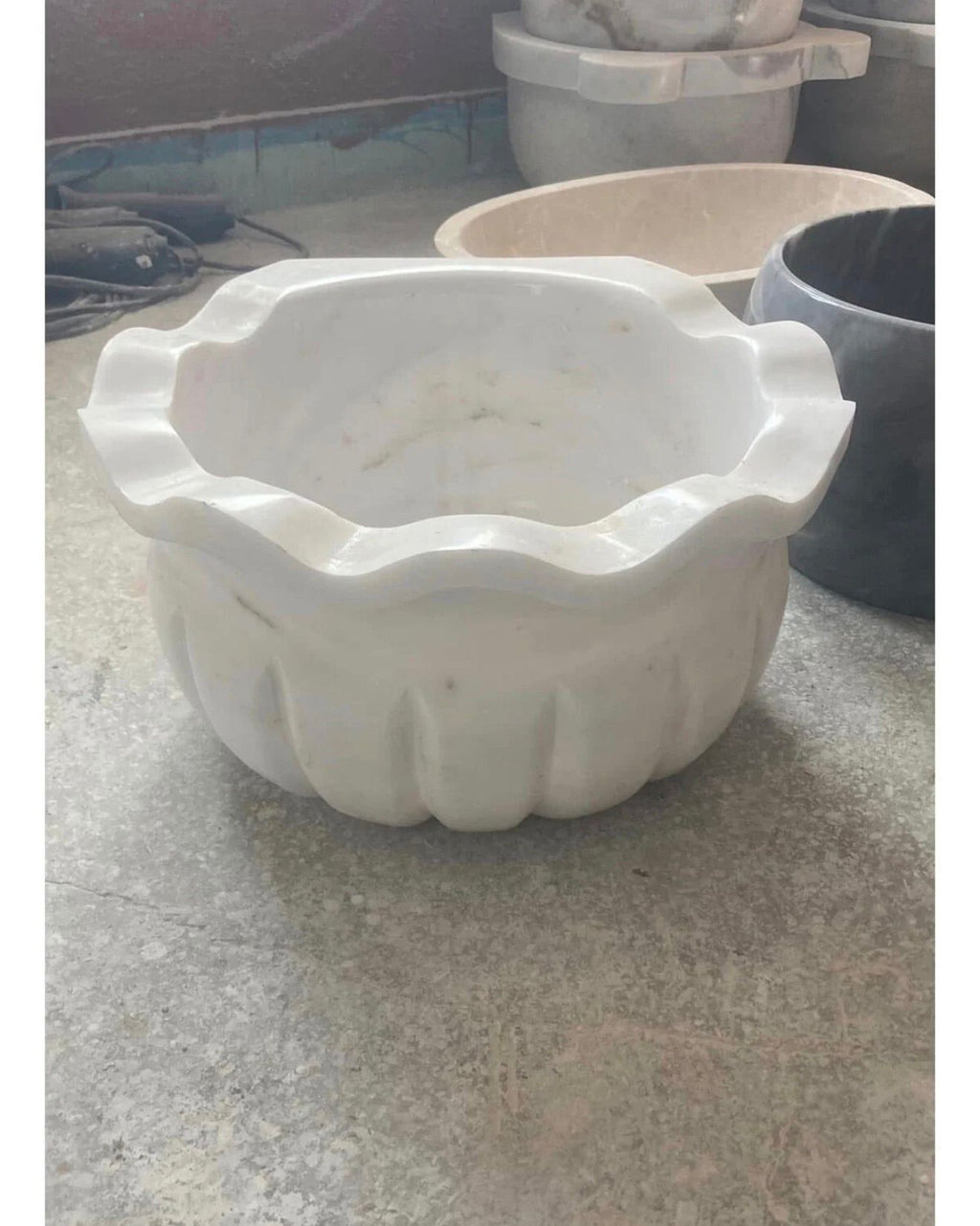 El Oyma Doğal Mermer Hamam Kurnası — Lüks Villa & Spa Banyoları İçin Özel Tasarım | Bella Vie