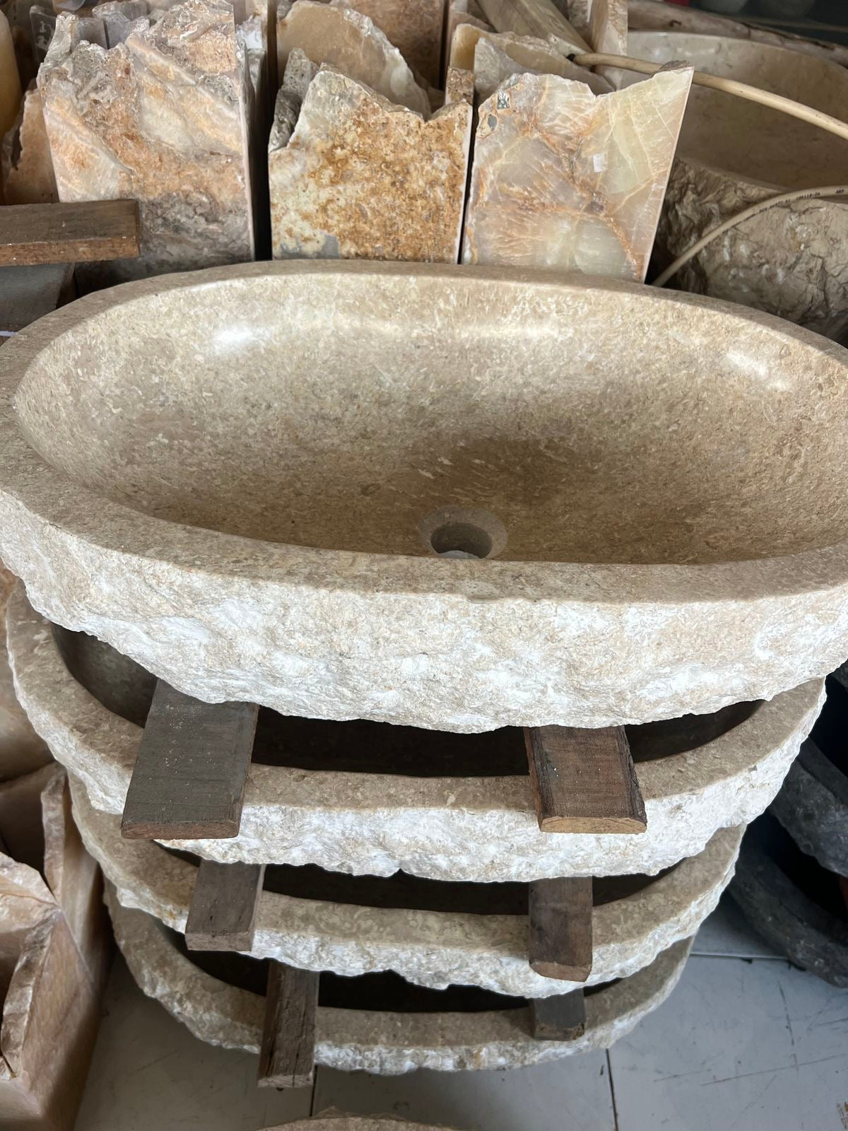 Traverten oval Eviye