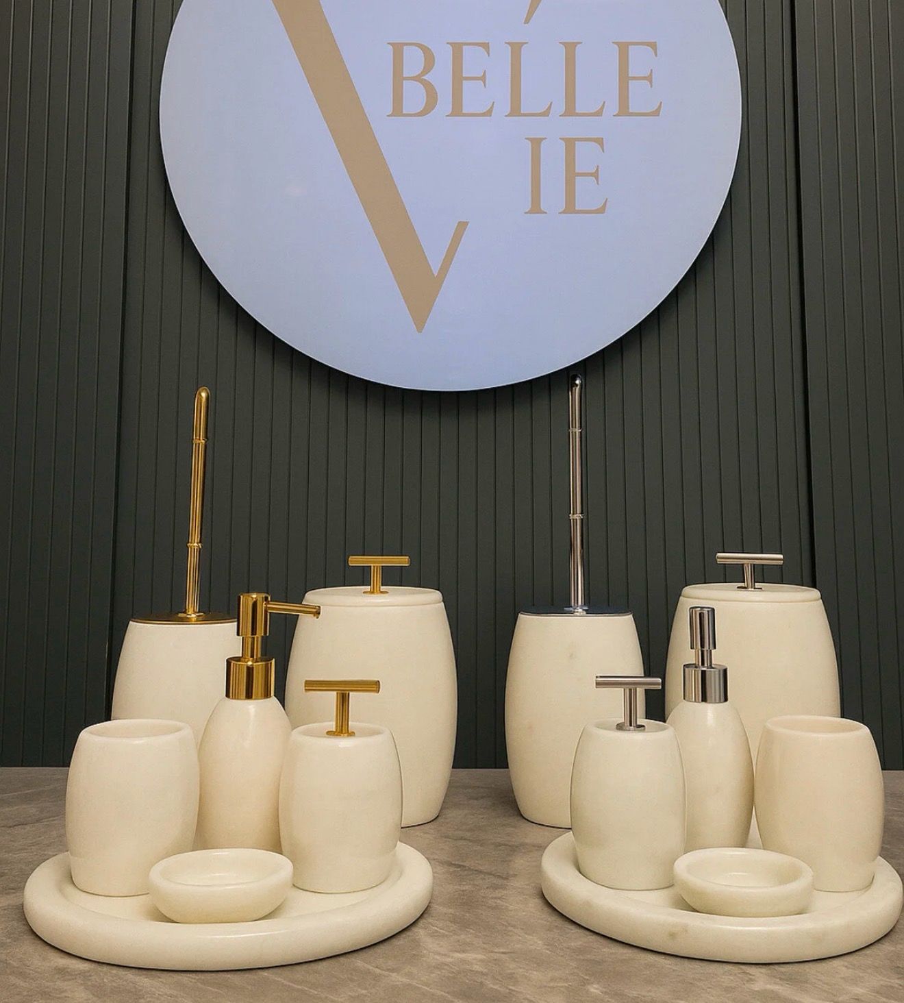 Bella Vie Doğal Taş Banyo Aksesuar Seti – Traverten Görünümlü 6 Parça Lüks Banyo Seti (Sabunluk, Diş Fırçalık, Sıvı Sabunluk)