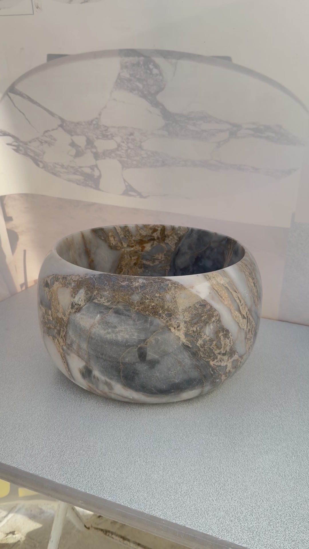 Doğal taş Ateş grey  Mermer El Oyma Kurna Lavabo — Lüks Hamam & Banyo Dekorasyonu | Bella Vie